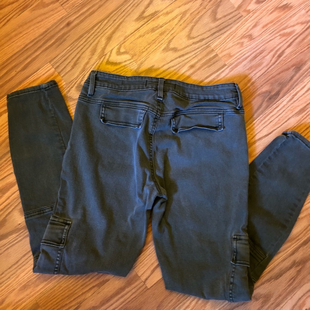 Bullhead Skinny Cargo Low Rise